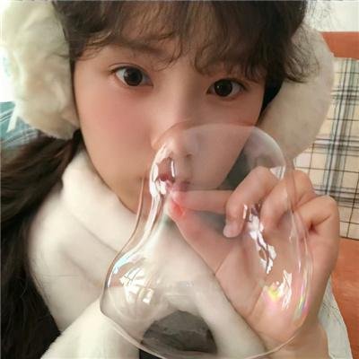 正面全裸